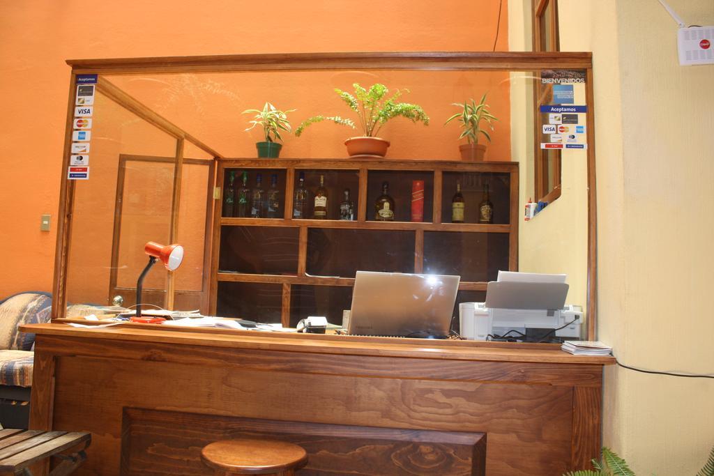 Hotel Kasa Kamelot كويتزالتنانغو المظهر الخارجي الصورة