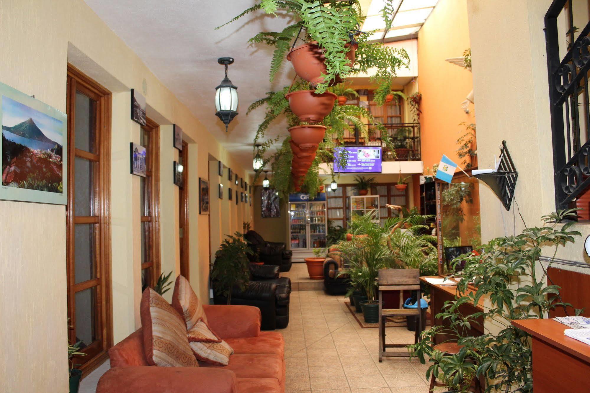 Hotel Kasa Kamelot كويتزالتنانغو المظهر الخارجي الصورة